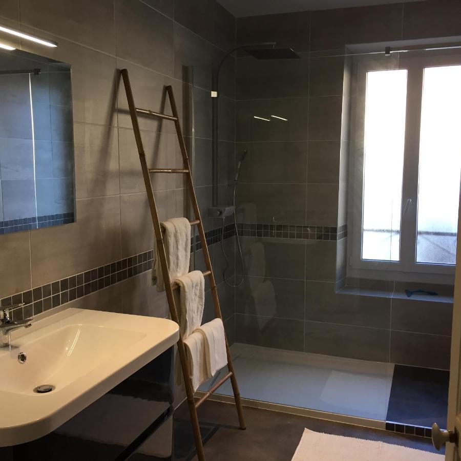La Maison D'Eva. Maison Avec Climatisation. Villa นุย-แซ็ง-ฌอร์ฌ ภายนอก รูปภาพ